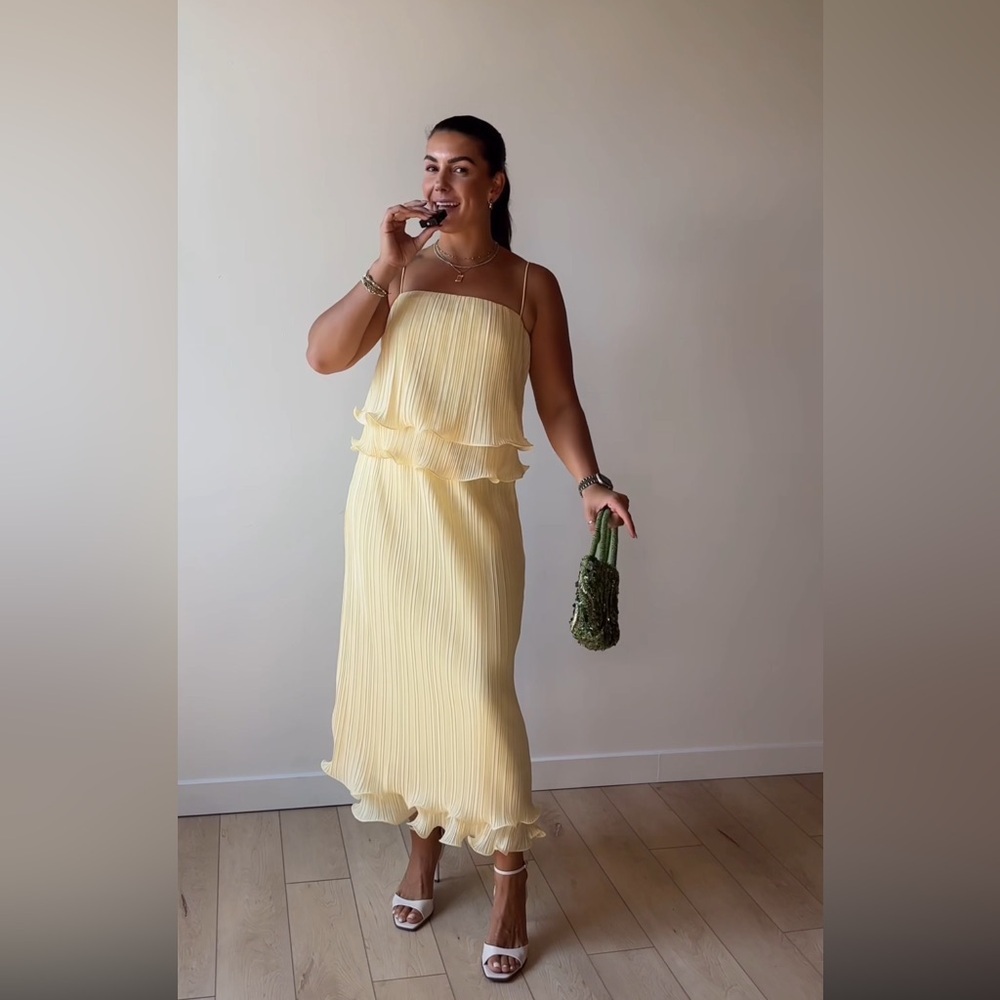Commense Two Piece Yellow Pleated Ruffle Skirt Skirt - Picture 4 of 9